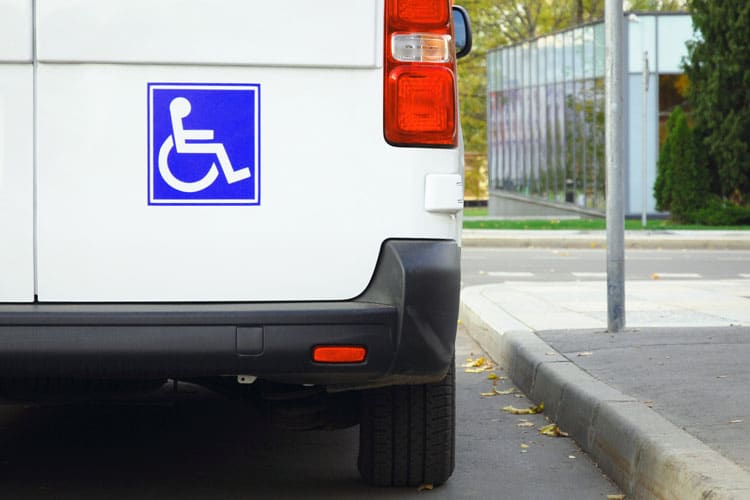 Transport de personnes à mobilité réduite